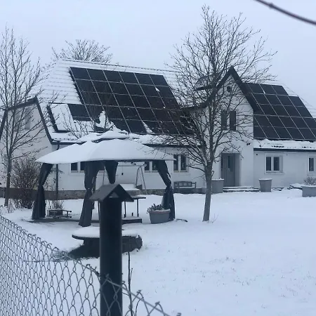 Dom Nad Morzem Ludwikowo בית נופש *